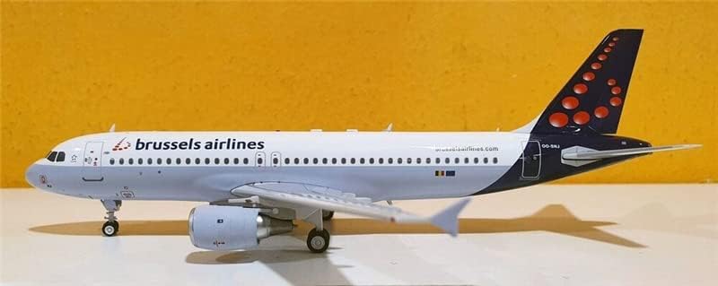 Tokom leta 200 A320-214 Brussels Airlines OO-SNJ sa postoljem ograničeno izdanje aviona 1/200 DIECAST unaprijed